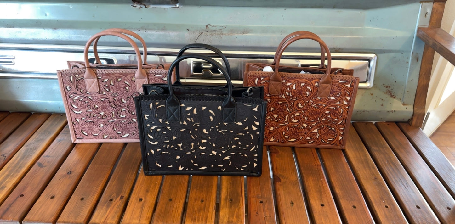 Dallas Leather Purse