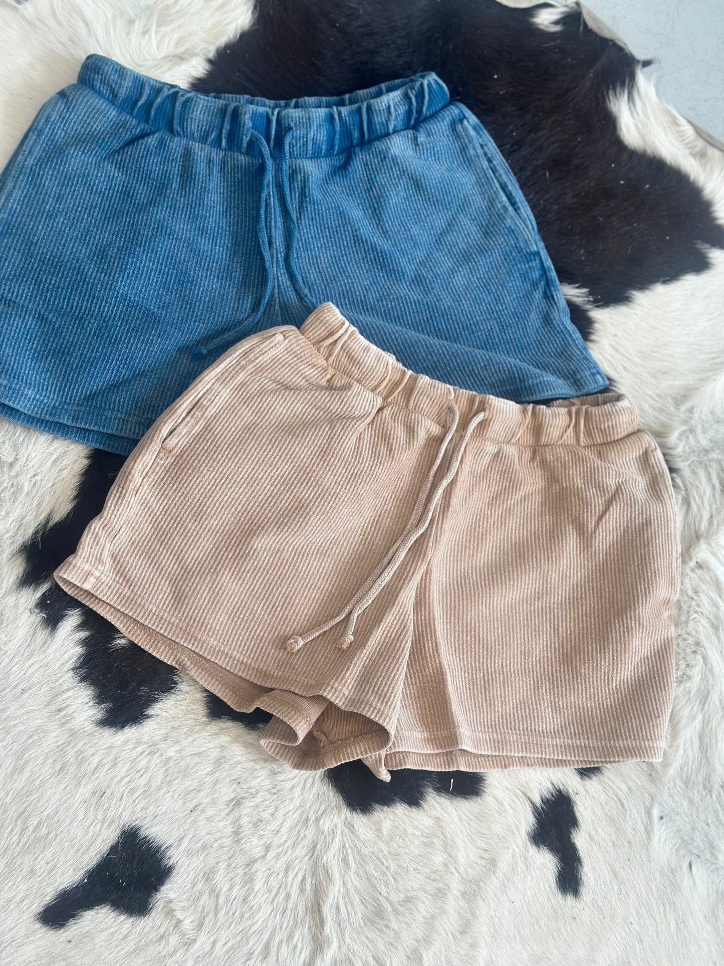 Corded Fall Shorts