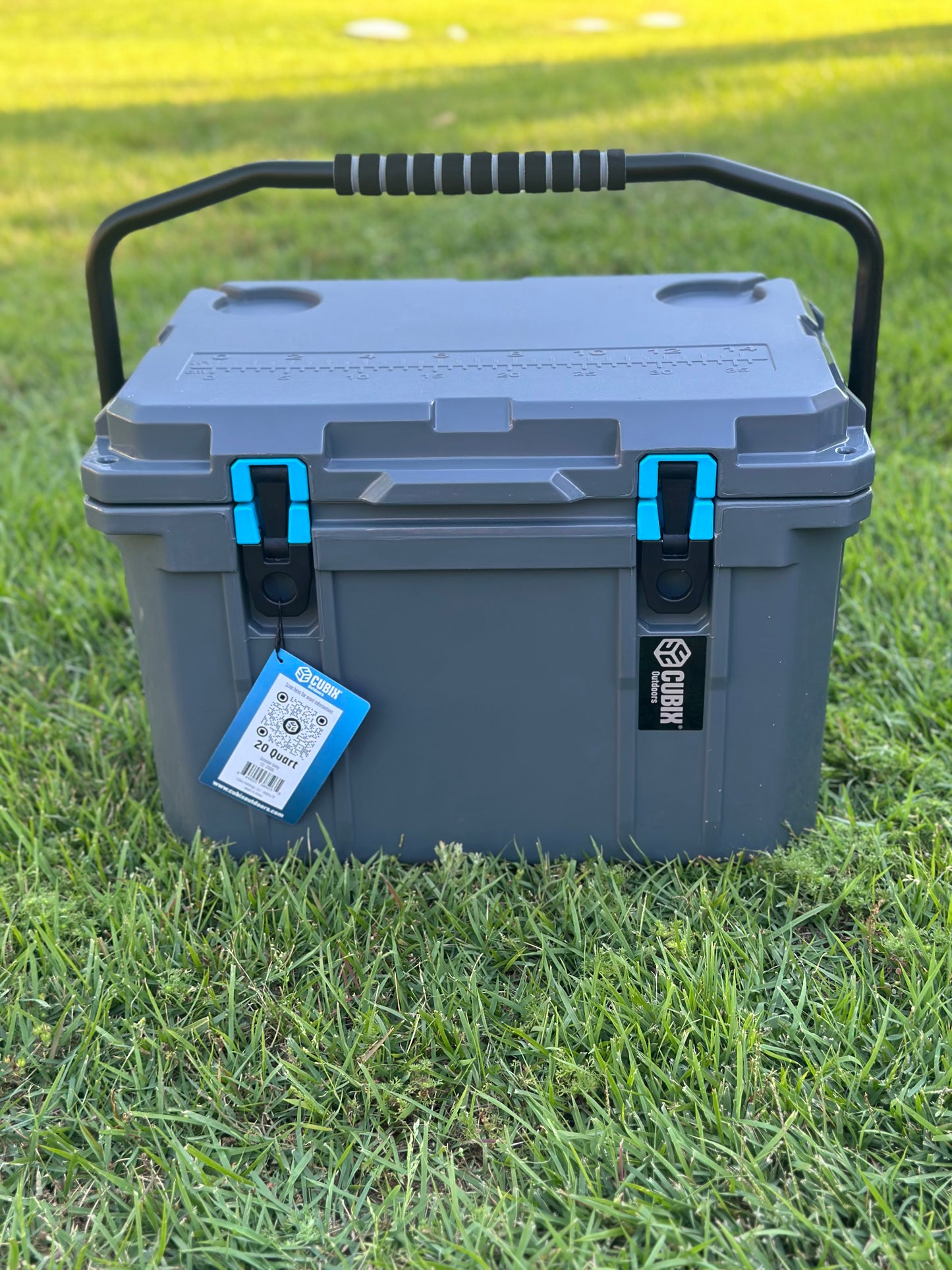 Cubix 20 Quart Rotomolded Cooler - QuadraX