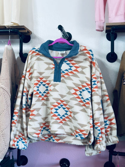 Sierra Pullover