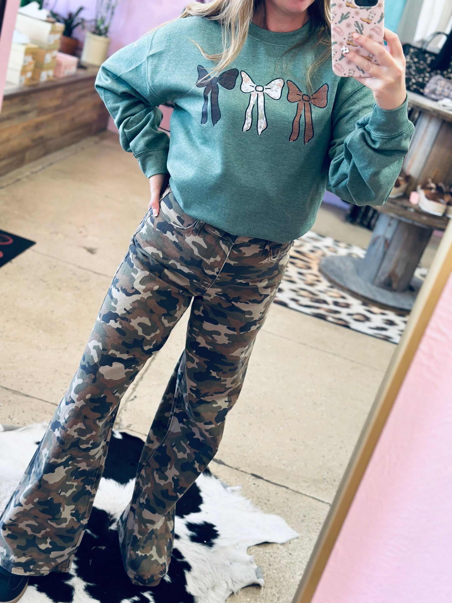 Camo Bows Sweatshirt