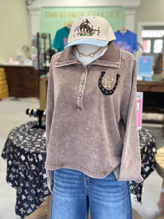 Rowel Em Up Pullover