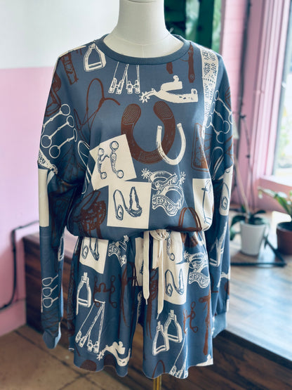 Tack Room Talks Lounge Set