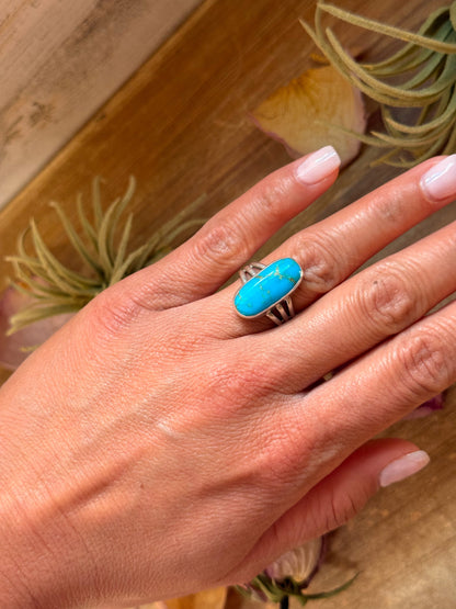 Kingman Turquoise Sterling Silver Ring – Size 7