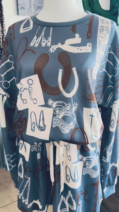 Tack Room Talks Lounge Set